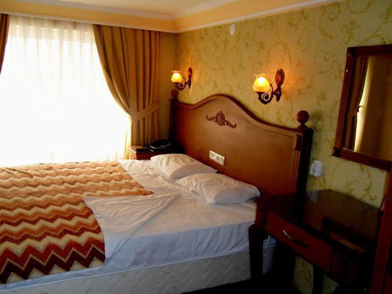 Kaya Madrid Hotel Стамбул Экстерьер фото